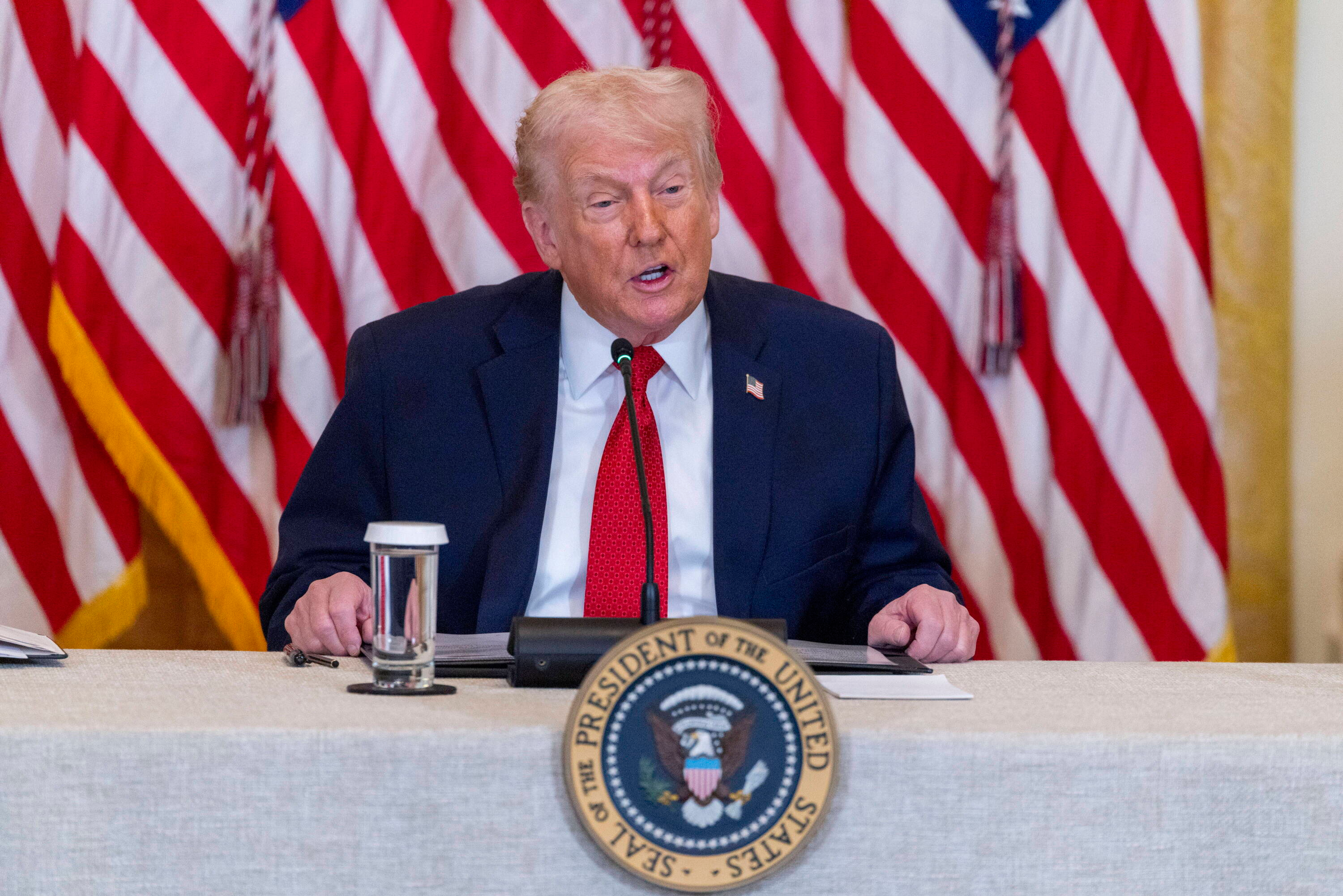 Trump zapowiada cła: 7 państw Europy (Niemcy, Francja, UK) zapłacą 10-25%