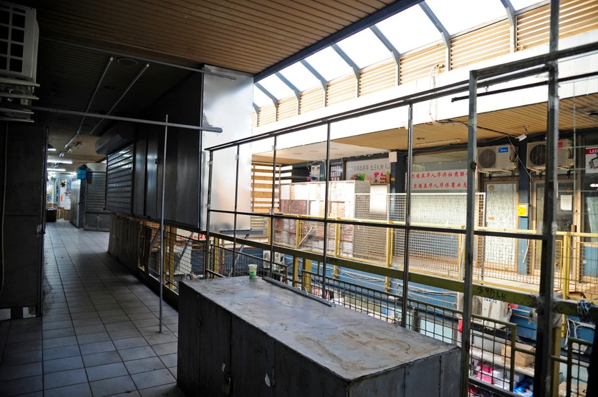 Veći broj radnji je i danas bio zatvoren