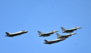 F-16