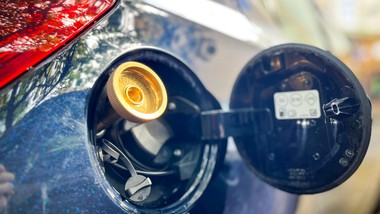 od 18 grudnia wielka obniżka cen paliw. tylko lpg drożeje. co się dzieje?