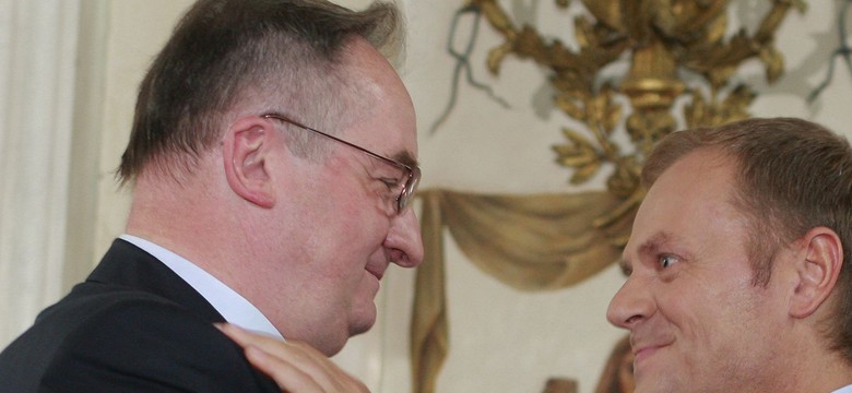 Unijne gry wojenne. Saryusz z Tuskiem nie wygra, ale pomoże PiS i Kaczyńskiemu