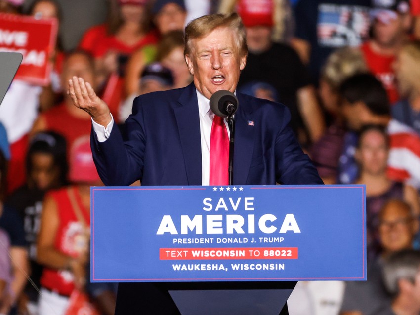 Tramp na skupu u Vokiši, Viskonsin početkom avgusta