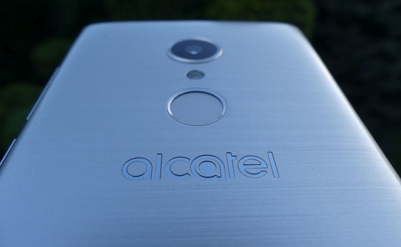 Alcatel 5