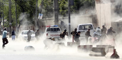 Krwawy atak w Kabulu. Wśród ofiar dziennikarze, w tym fotoreporter AFP
