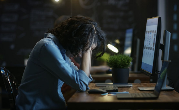 Dla 3/4 pracowników stres w pracy jest przyczyną problemów psychicznych [BADANIE]