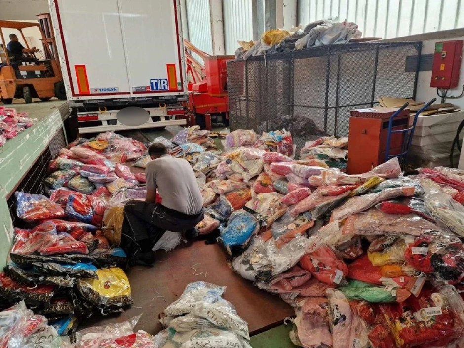 Zaplenjen tekstil na Preševu