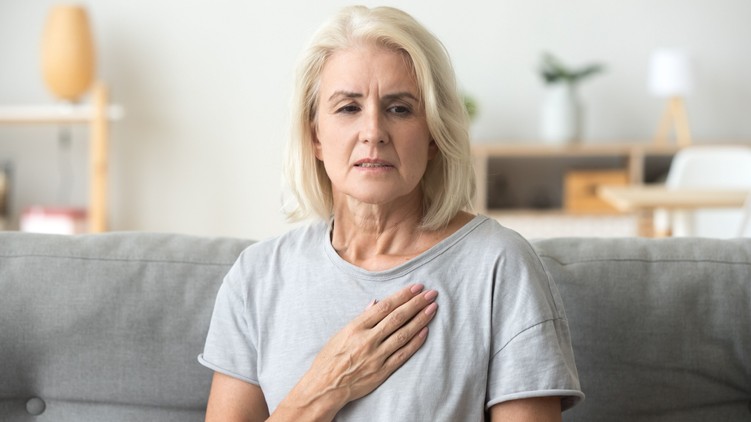 Angina szívinfarktus mellkasi szorítás