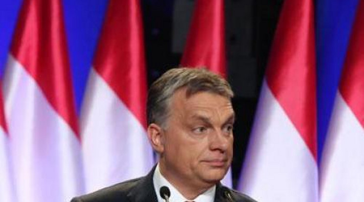 Orbán jó barátját is viszi Kazahsztánba