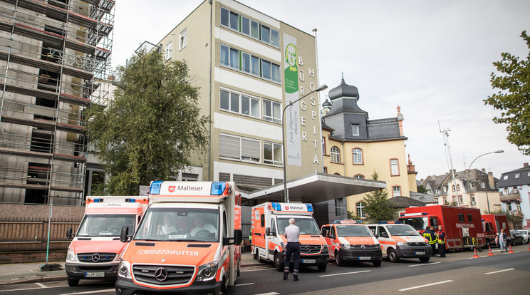 Frankfurtban két kórházat is kiürítettek a második világháborús bomba hatástalanításának idejére /Fotó: AFP