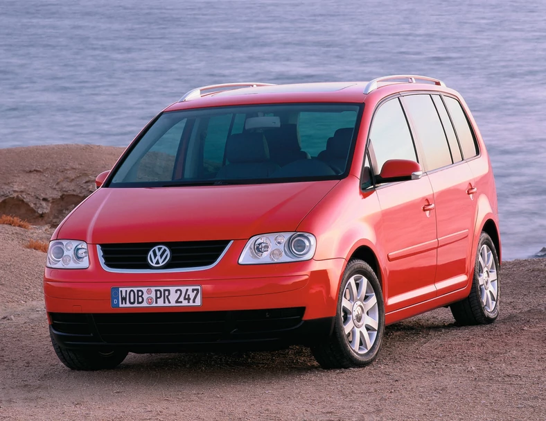 VW Touran (pierwsza generacja; 2003-2015)