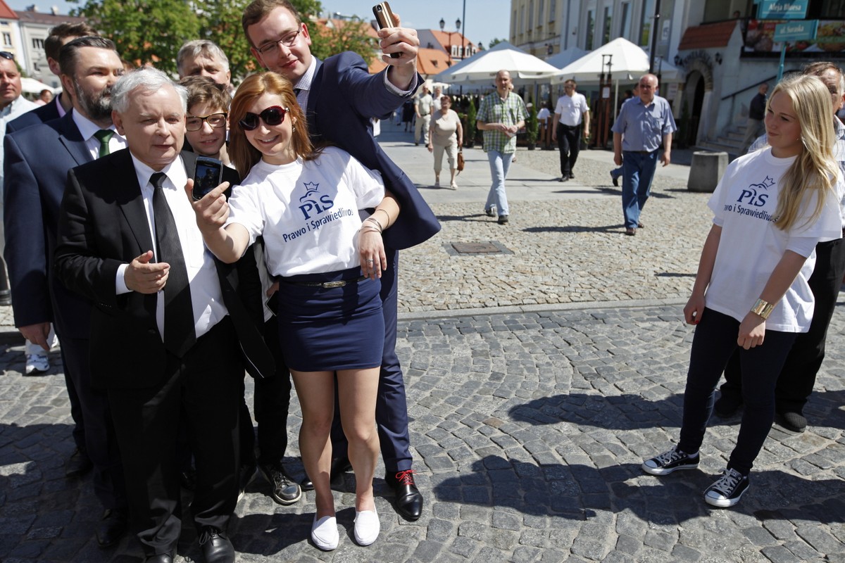 Prezes PiS Jarosław Kaczyński na Rynku Kościuszki w Białymstoku