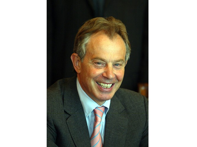 Tony Blair: 'Księżna Walii Diana była manipulantką, Elżbieta II była wyniosła, a Gordon Brown potrafił mnie doprowadzić do szaleństwa'- opowiada były premier Tony Blair w swojej autobiografii 'The Journey' (Podróż)