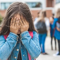 Iskolai atrocitások: ezt tanácsolja a magyar biztonsági szakértő a szülőknek