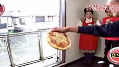 Na ścianie: pizza