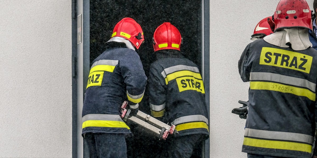 Tragedia w Bydgoszczy. W pożarze zginęła 66-latka. 