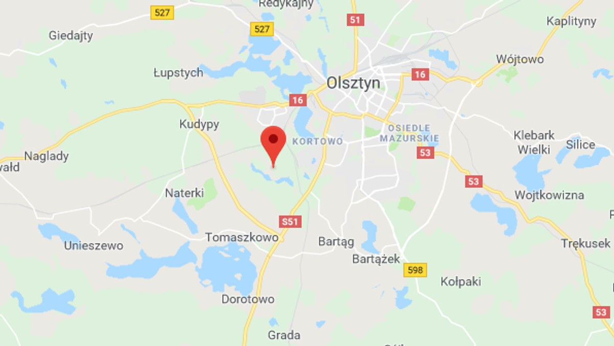 Osiem osób zostało rannych w wypadku, do którego doszło dziś wieczorem na drodze krajowej nr 51 w Starym Dworze koło Dobrego Miasta (woj. warmińsko-mazurskie). Droga jest już odblokowana.