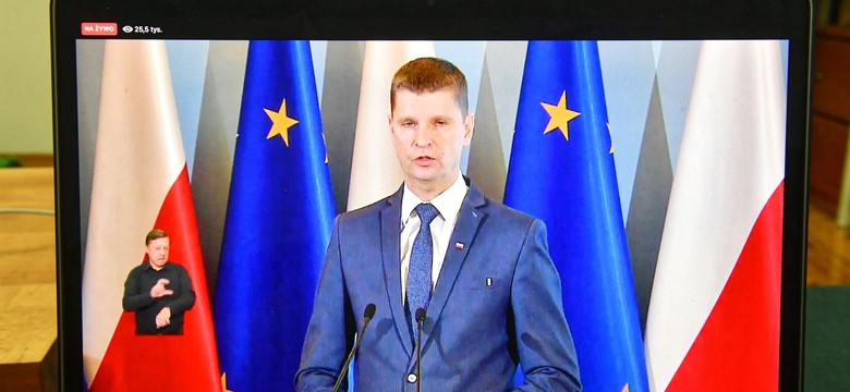 Szkoły nadal zamknięte. Minister Piontkowski podał nowy termin