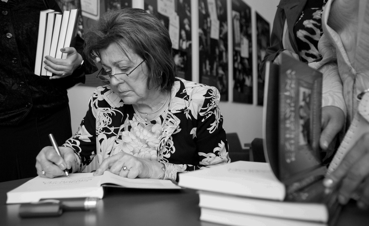 prof. Ariadna Gierek-Łapińska