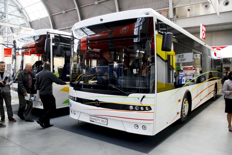 TRANSEXPO w Kielcach - stoisko Autosan <br><br> (mgo) PAP/Michał Walczak