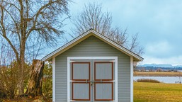 zapłacisz więcej za szopę niż za willę? polski fiskus odpowiada