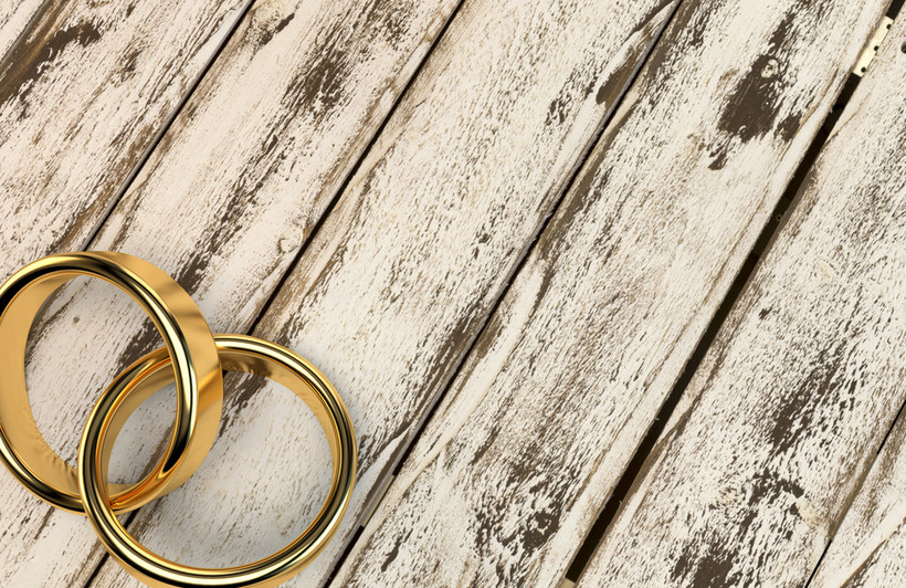 W nauce przyjmuje się, że możliwość zawarcia małżeństwa z ubezwłasnowolnionym częściowo powinna być badana przez pryzmat art. 12 kodeksu rodzinnego i opiekuńczego