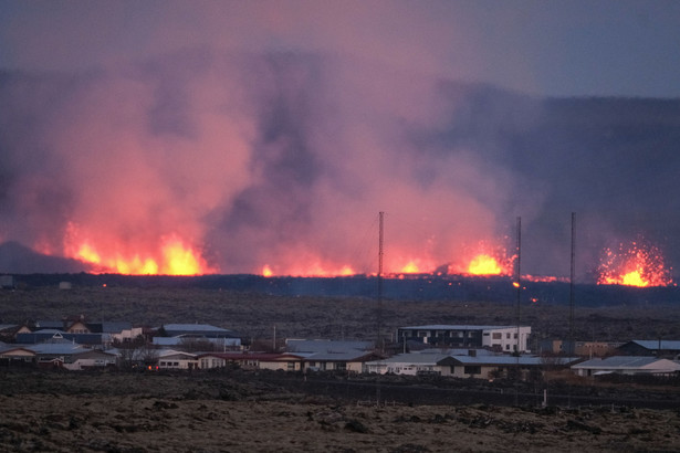 Druga erupcja wulkanu na Islandii zniszczyła część domów w Grindavik
