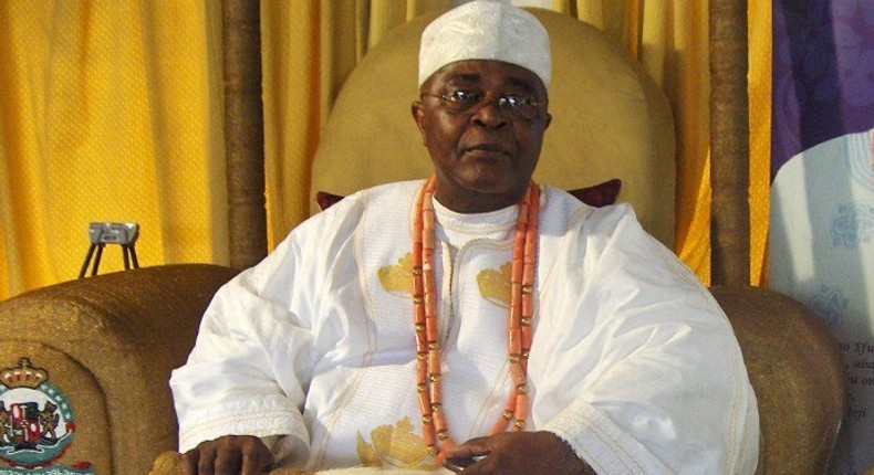 Oba Adedotun Gbadebo 