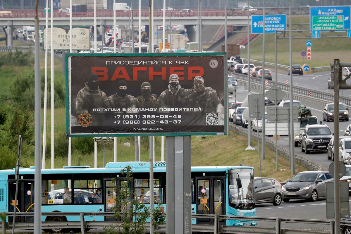 St. Petersburg. Billboard Grupy Wagnera