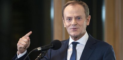 Tusk się przejechał po PiS. "Grozi nam wypier..."