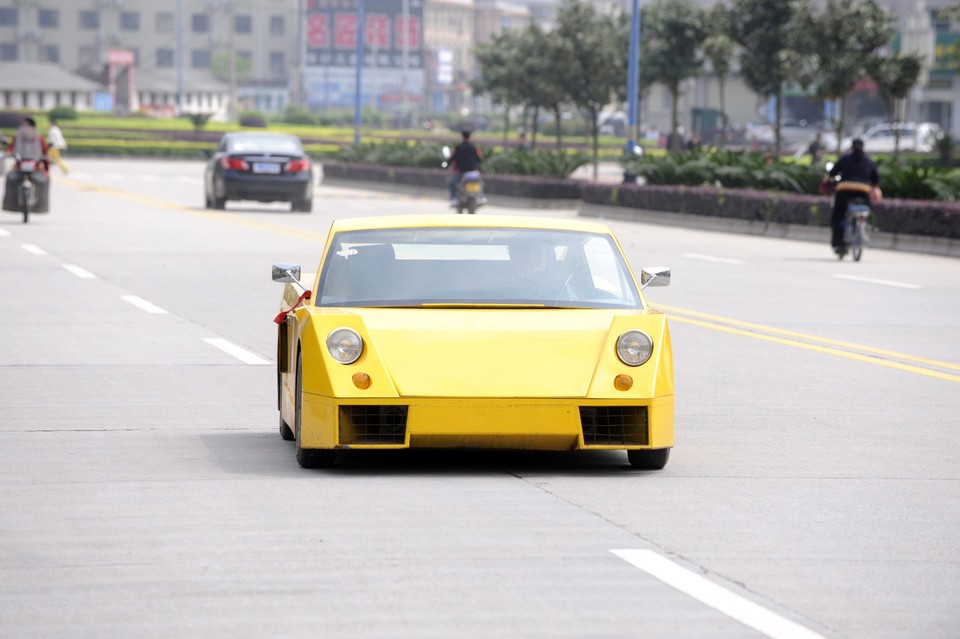 CHINA HOME MADE SPORTS CAR