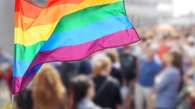 Co sprawia, że szkoła jest przyjazna osobom LGBTQ+? Odwiedziliśmy jedną z nich