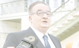 Saryusz-Wolski o cięciach funduszy unijnych: Polsce ujmuje się więcej niż powinno