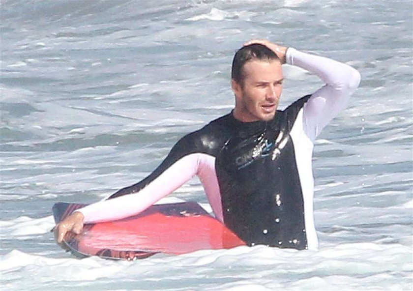 Surfujący David Beckham