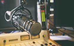 Rosja wyłącza opozycyjne radio Echo Moskwy. Przegłosowano likwidację stacji