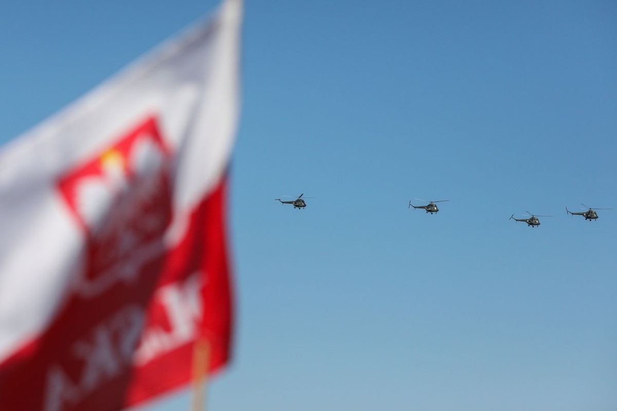 Defilada "Silna Biało-Czerwona" z okazji Święta Wojska Polskiego 2023