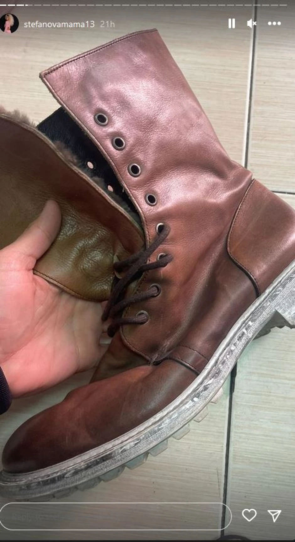 Obuća koju prodaje Milica Dabović