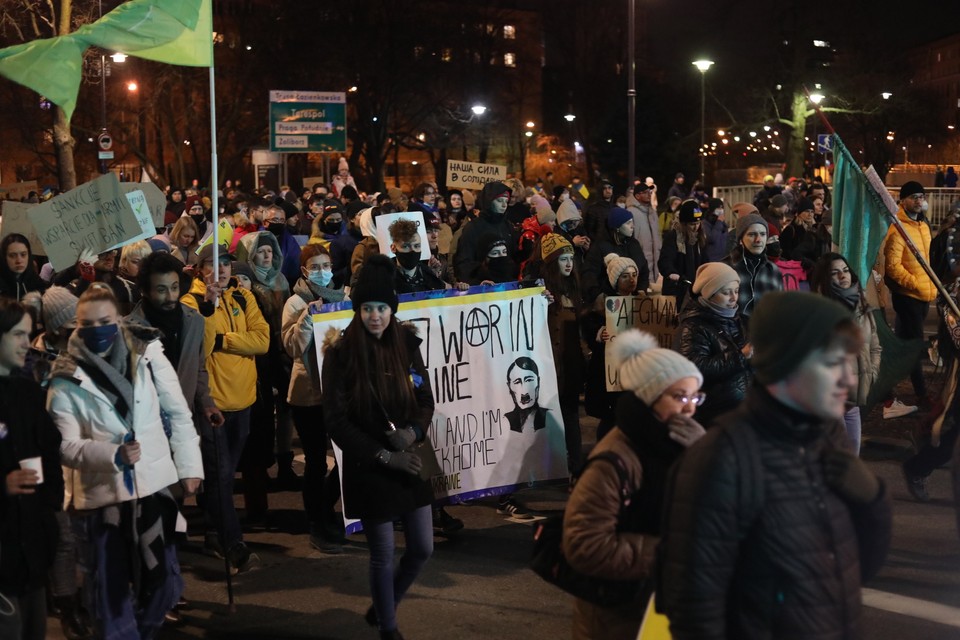 Manifestacje solidarnościowe z Ukrainą w Warszawie, 25 lutego