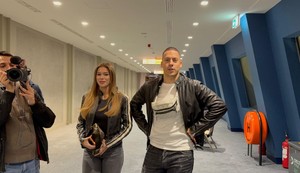 Baka Prase sa devojkom Milenom