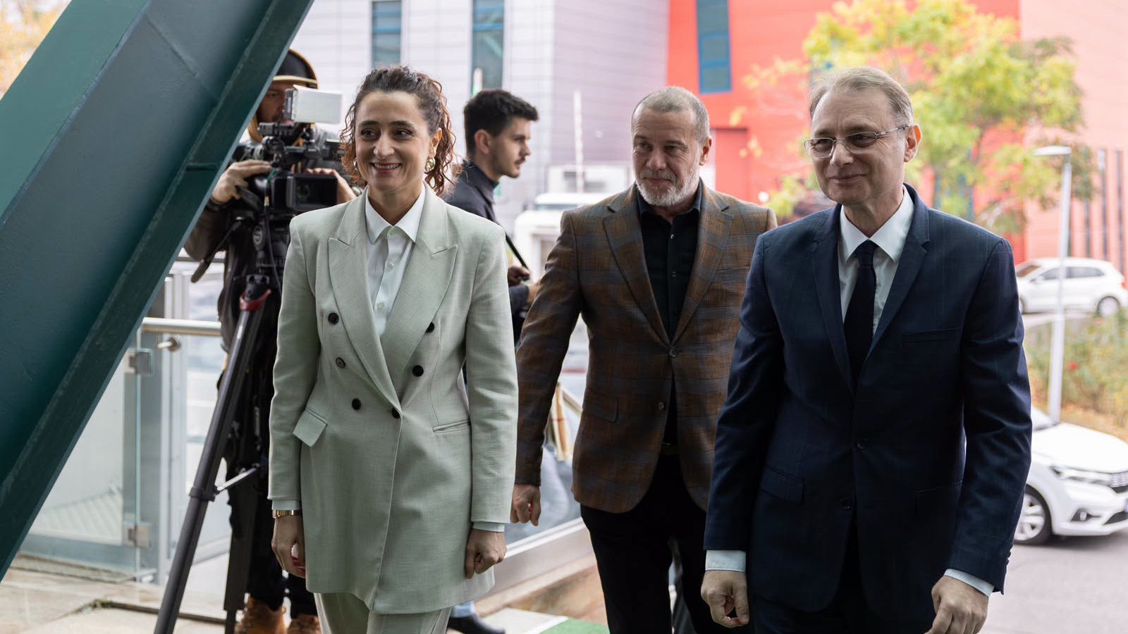 Ministrul a plecat. Un personaj nemuritor vrea ca Actorul să-i joace nemurirea
