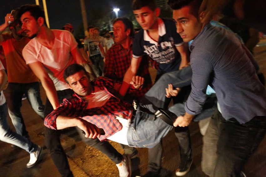 NIN Erdoganova surova odmazda svet