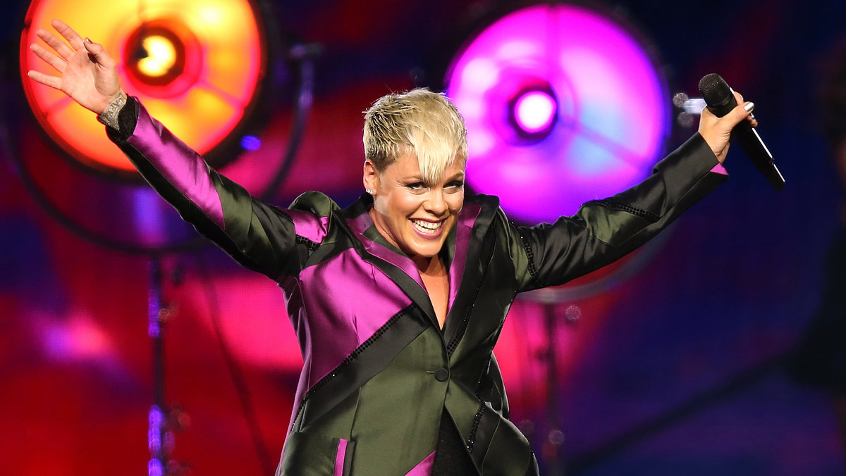 Gwiazda pop P!NK ogłosiła zaplanowany na kolejne lato stadionowy koncert w Polsce w ramach trasy koncertowej P!NK "Beautiful Trauma World Tour". Artystka słynąca z niezwykle silnego i wyjątkowego głosu oraz profesjonalnych i dynamicznych występów zagra na PGE Narodowym w Warszawie 20 lipca 2019 roku.