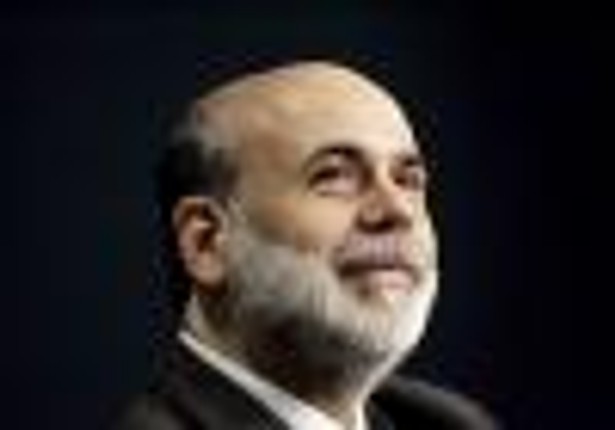 Prezes Fed Ben Bernanke zapowiada kolejne cięcia stóp. Fot. Bloomberg