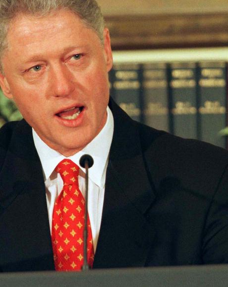 Bill Clinton i Monica Lewinsky. Skandal, który miał zatopić prezydenta |  Newsweek