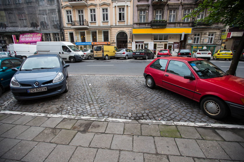 Zabiorą miejsca parkingowe!