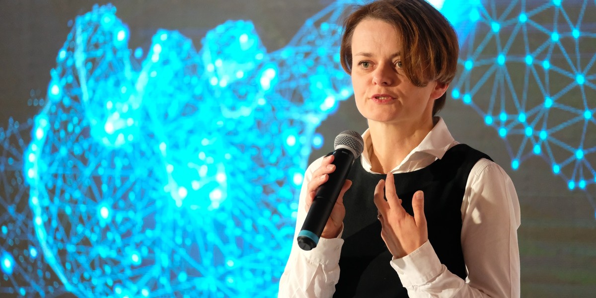 Minister przedsiębiorczości i technologii Jadwiga Emilewicz. Projekt PSA dla startupów to pomysł MPiT