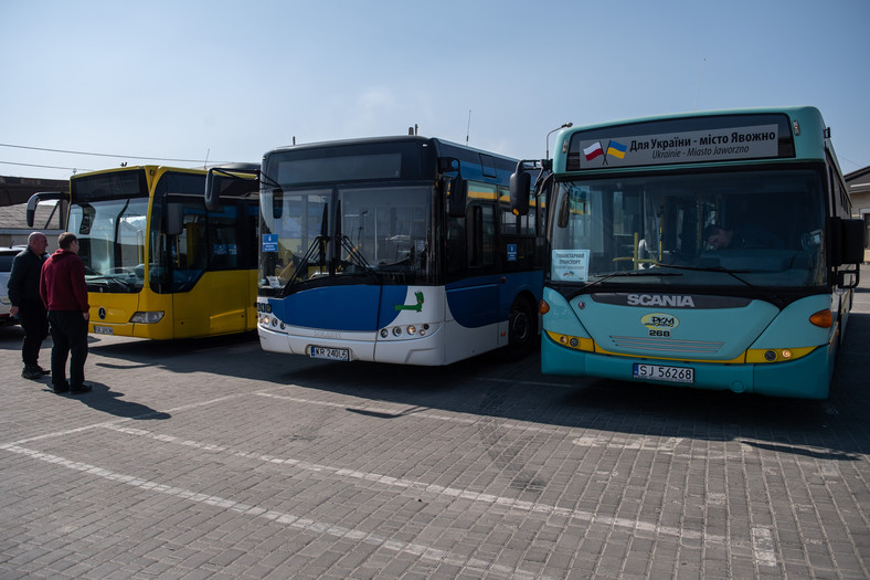 UKRAINA LWÓW UROCZYSTOŚĆ PRZEKAZANIA AUTOBUSÓW