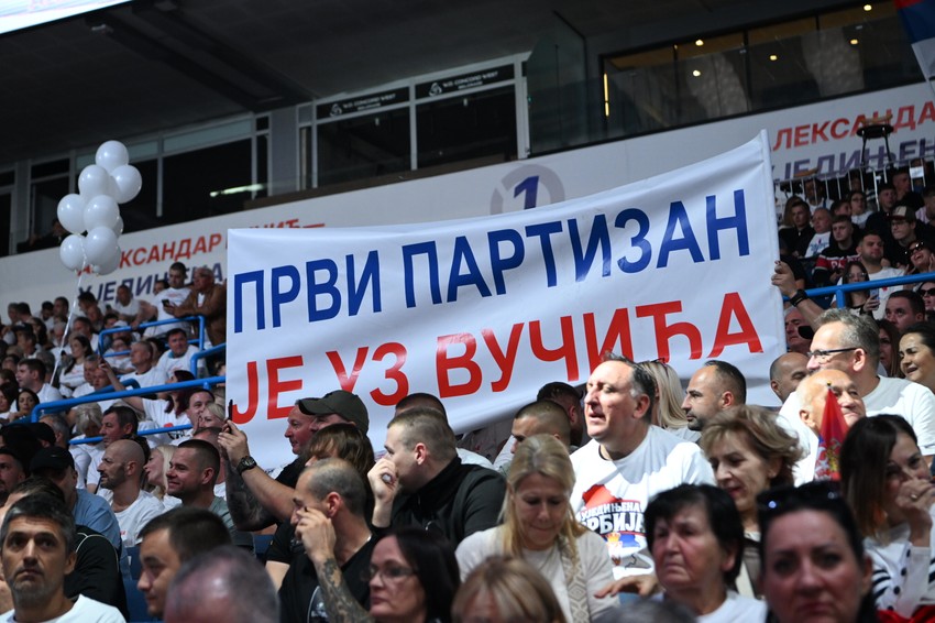 Skup SNS u Beogradskoj areni
