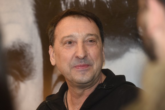 "MI SMO SVI TO ZNALI, BRUKA JE TO" Komšije Hari Mata Harija o vanbračnom detetu i ORONULOJ KUĆI u Sarajevu: "Tu mu žive majka i sestra"