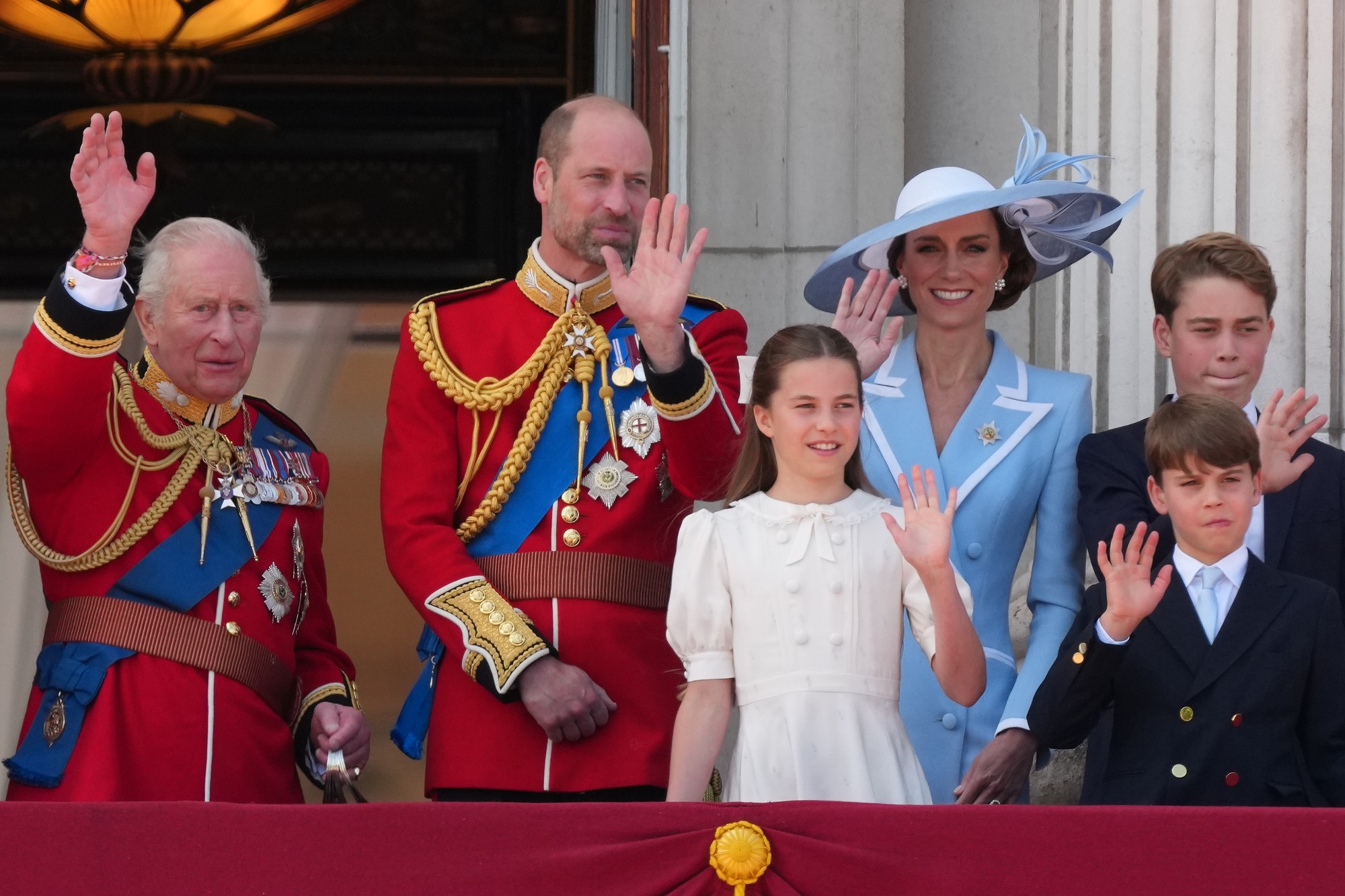 Princezná Charlotte s kráľovskou rodinou.