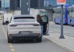 Teodora sa dečkom košarkašem